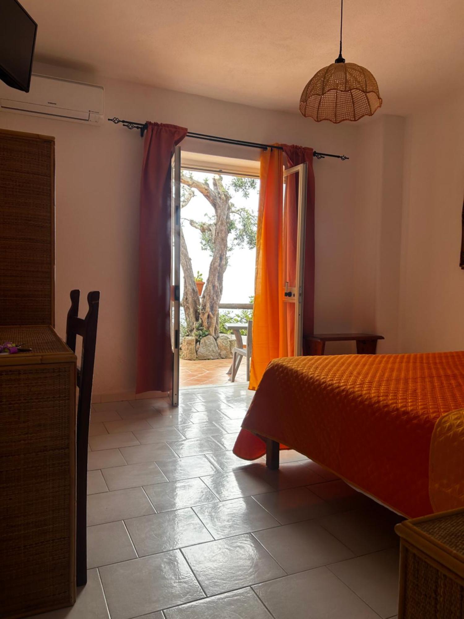 Hotel Punto Azzurro Форио Экстерьер фото