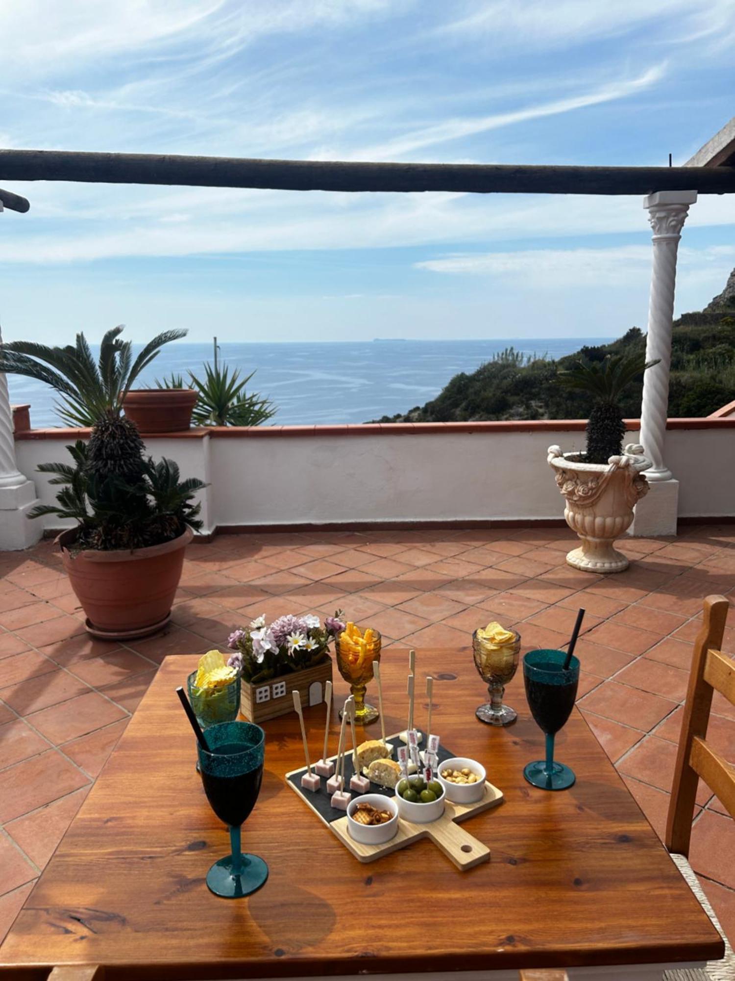 Hotel Punto Azzurro Форио Экстерьер фото