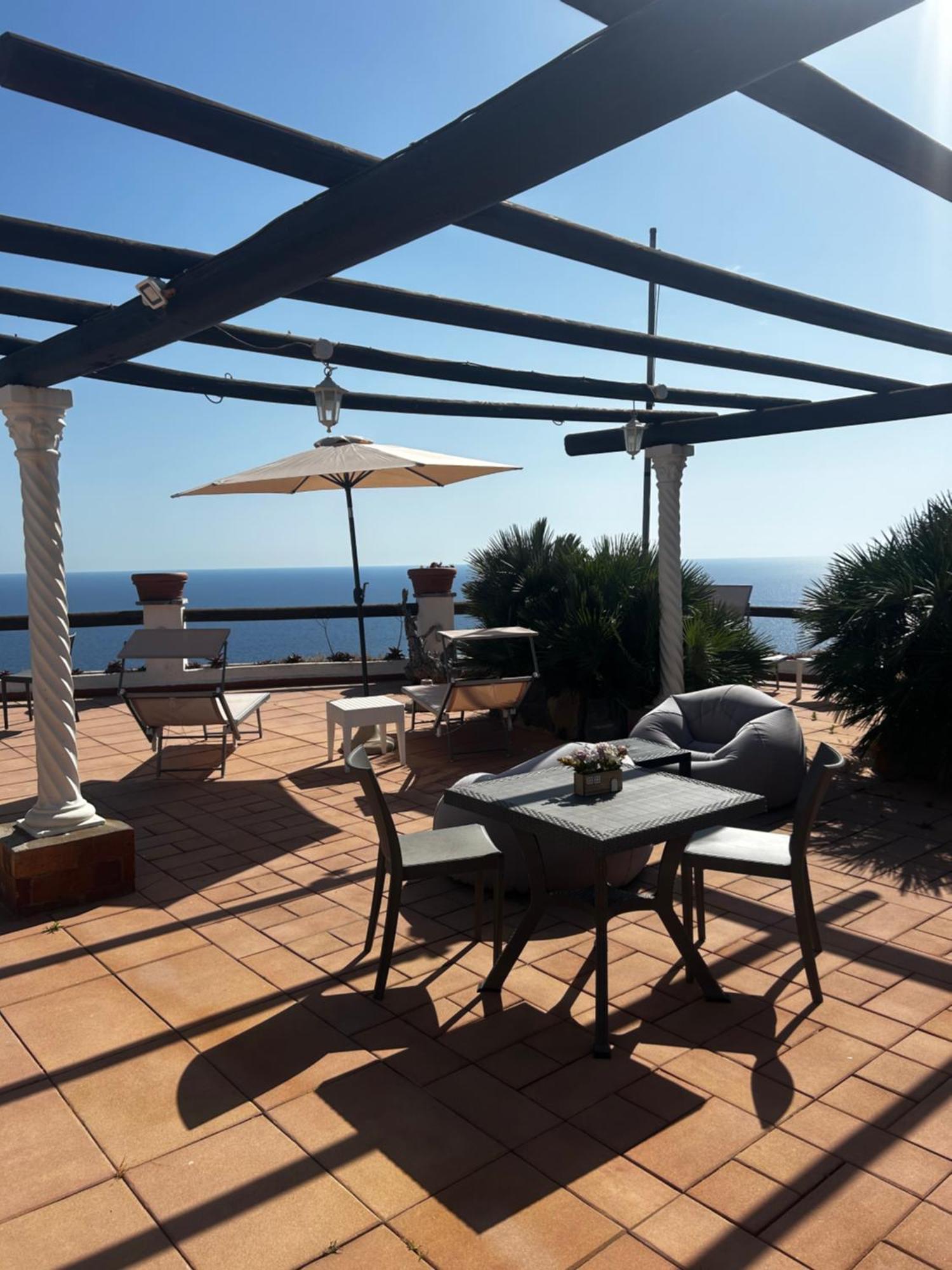 Hotel Punto Azzurro Форио Экстерьер фото